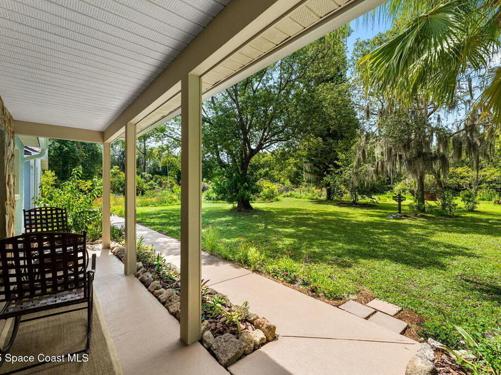 3565 Johns Road, Mims, FL 32754