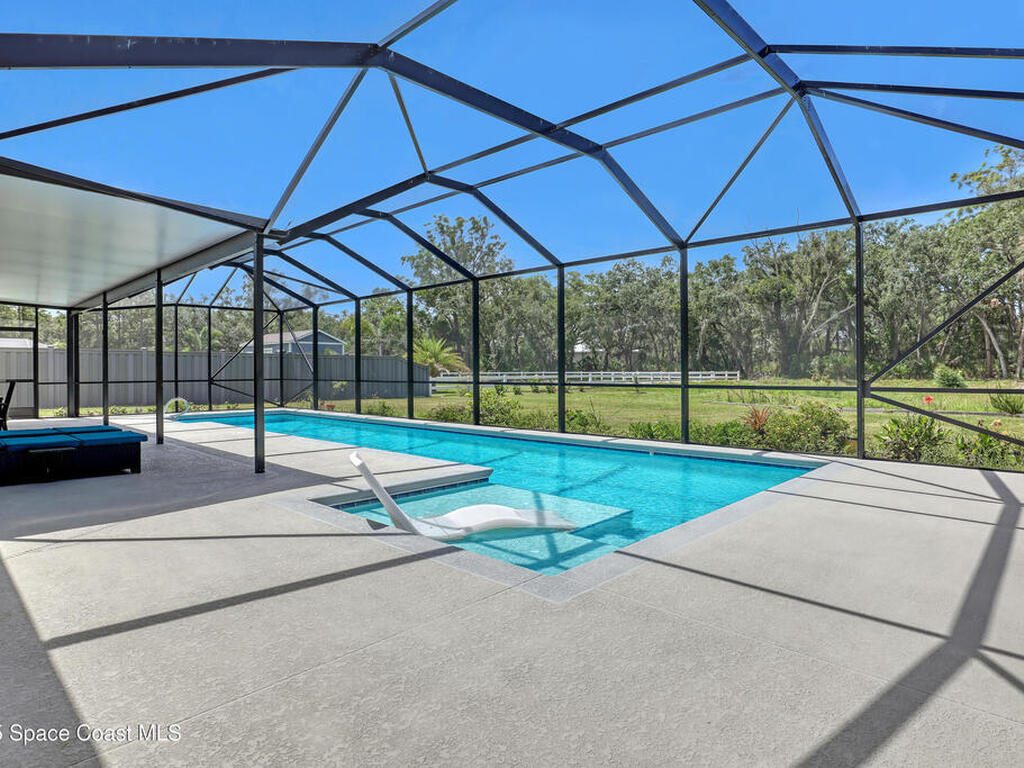 1841 Market Circle, Palm Bay, FL 32905