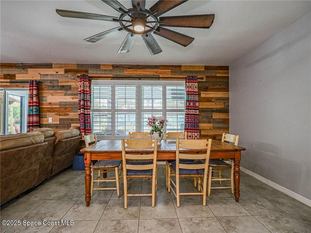 9025 106th Avenue, Vero Beach, FL 32967