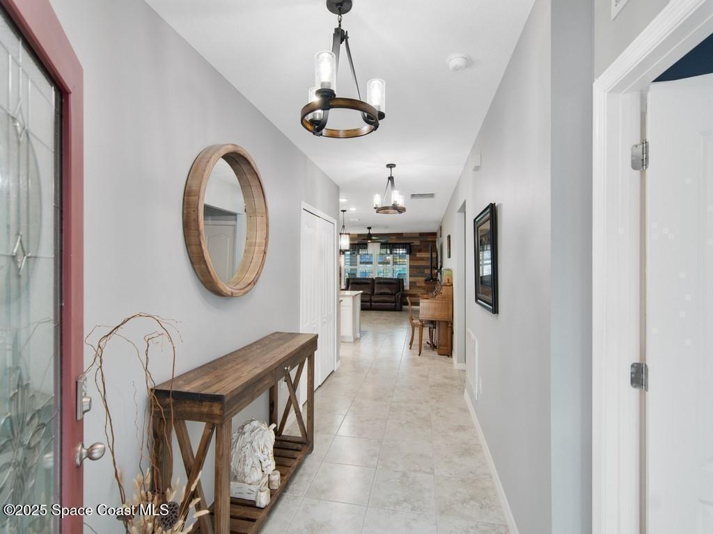 9025 106th Avenue, Vero Beach, FL 32967