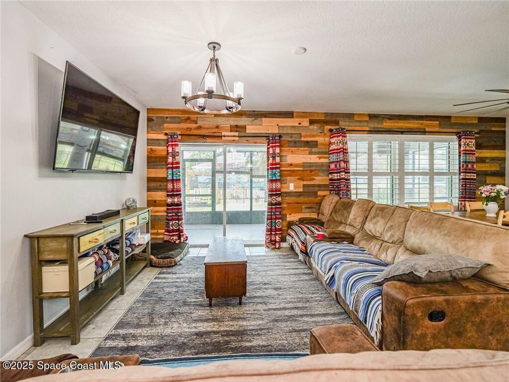 9025 106th Avenue, Vero Beach, FL 32967