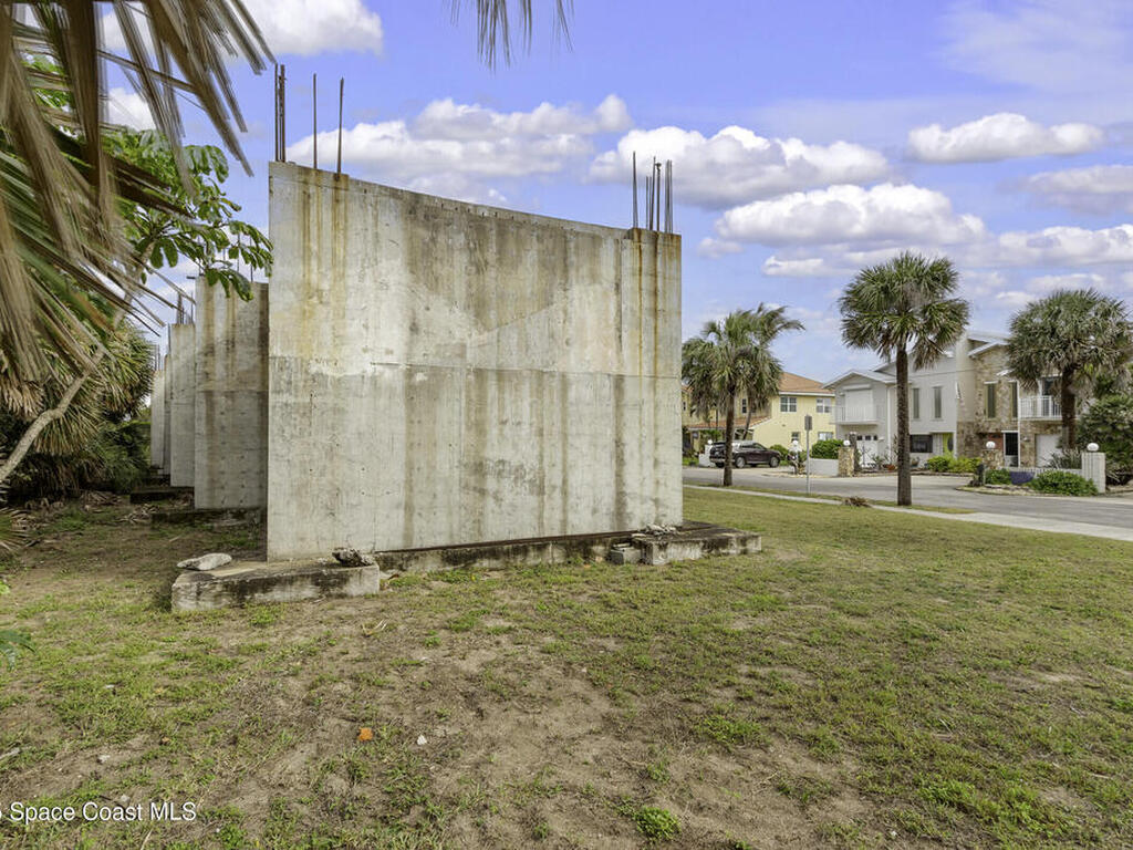 625 Ocean Street, Satellite Beach, FL 32937