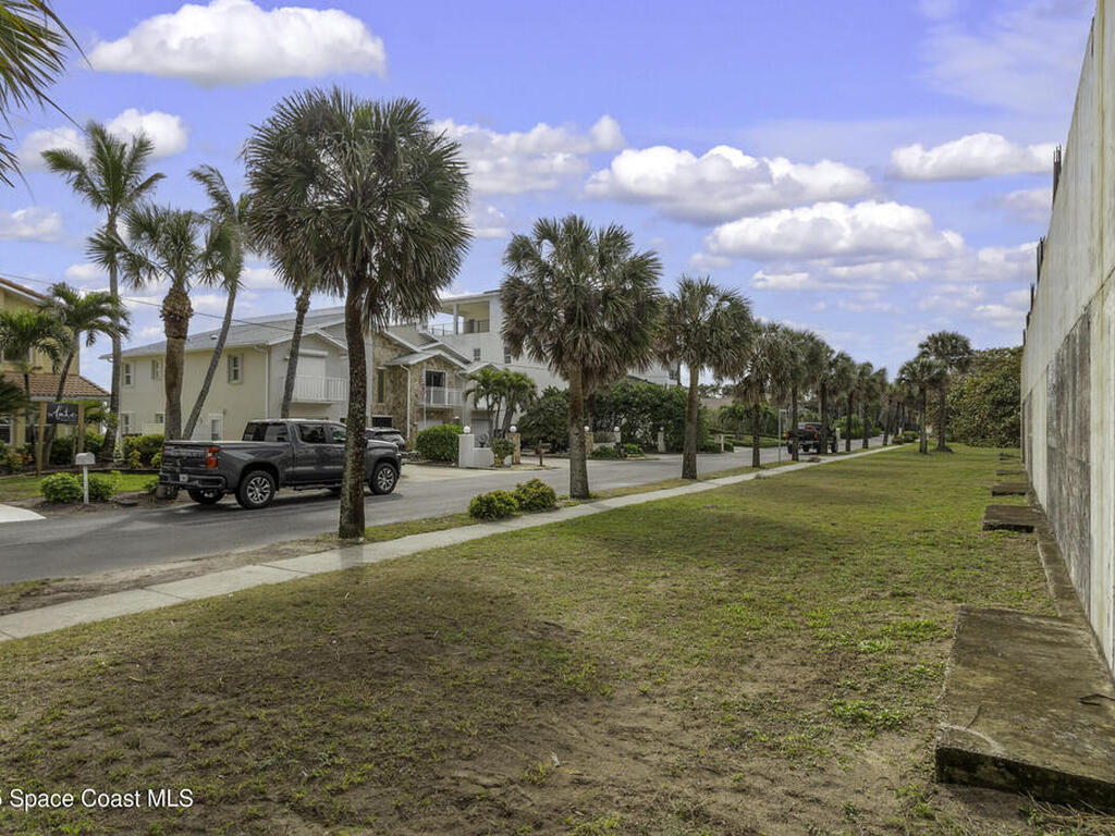 625 Ocean Street, Satellite Beach, FL 32937