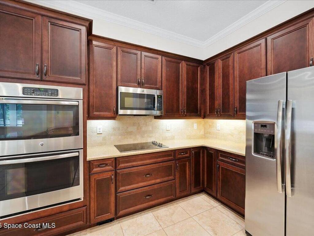 1300 Myrtle Oak Court, Palm Bay, FL 32907