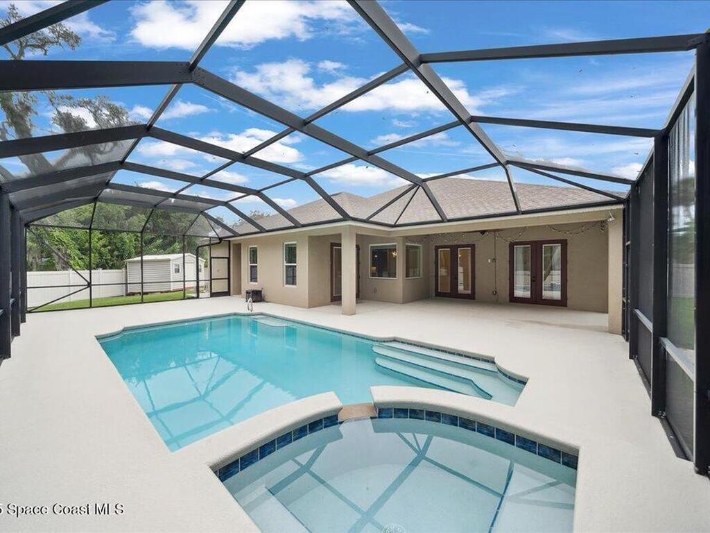 1300 Myrtle Oak Court, Palm Bay, FL 32907