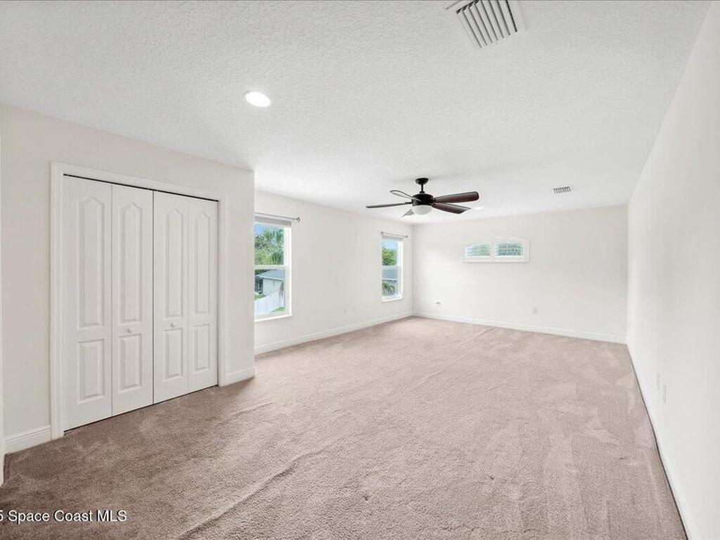 1300 Myrtle Oak Court, Palm Bay, FL 32907