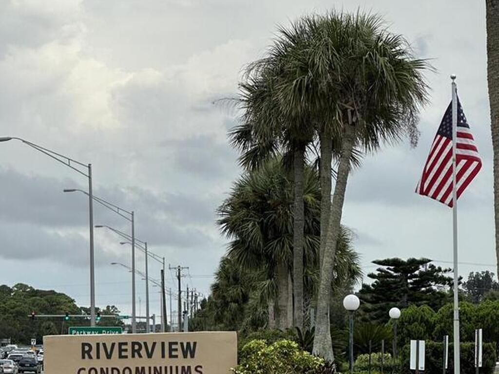 3210 N Harbor City Boulevard, Melbourne, FL 32935