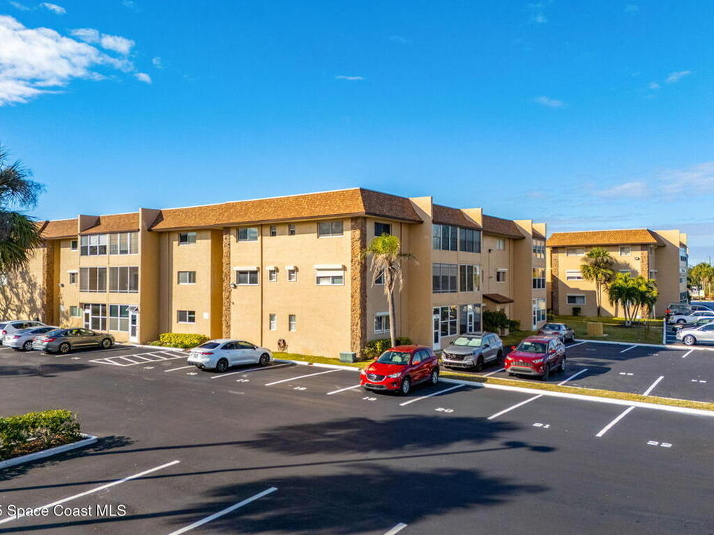 3210 N Harbor City Boulevard, Melbourne, FL 32935