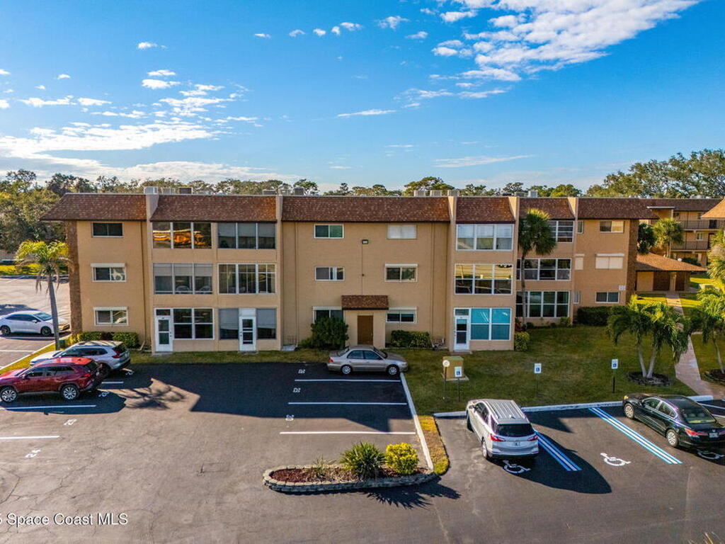 3210 N Harbor City Boulevard, Melbourne, FL 32935