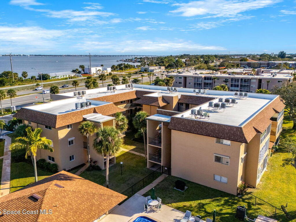 3210 N Harbor City Boulevard, Melbourne, FL 32935
