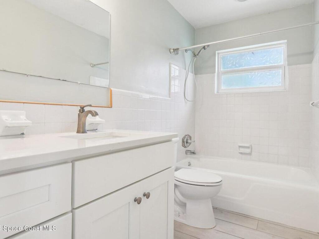 167 Hedgegrove Avenue, Satellite Beach, FL 32937