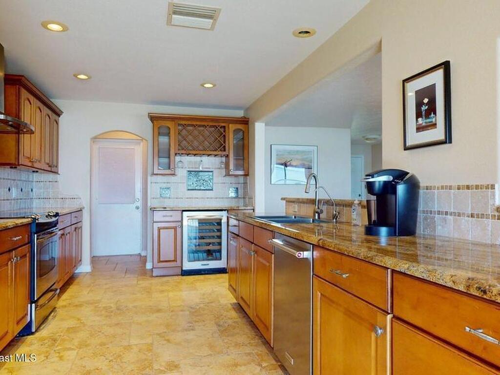 460 Spoonbill Lane, Melbourne Beach, FL 32951