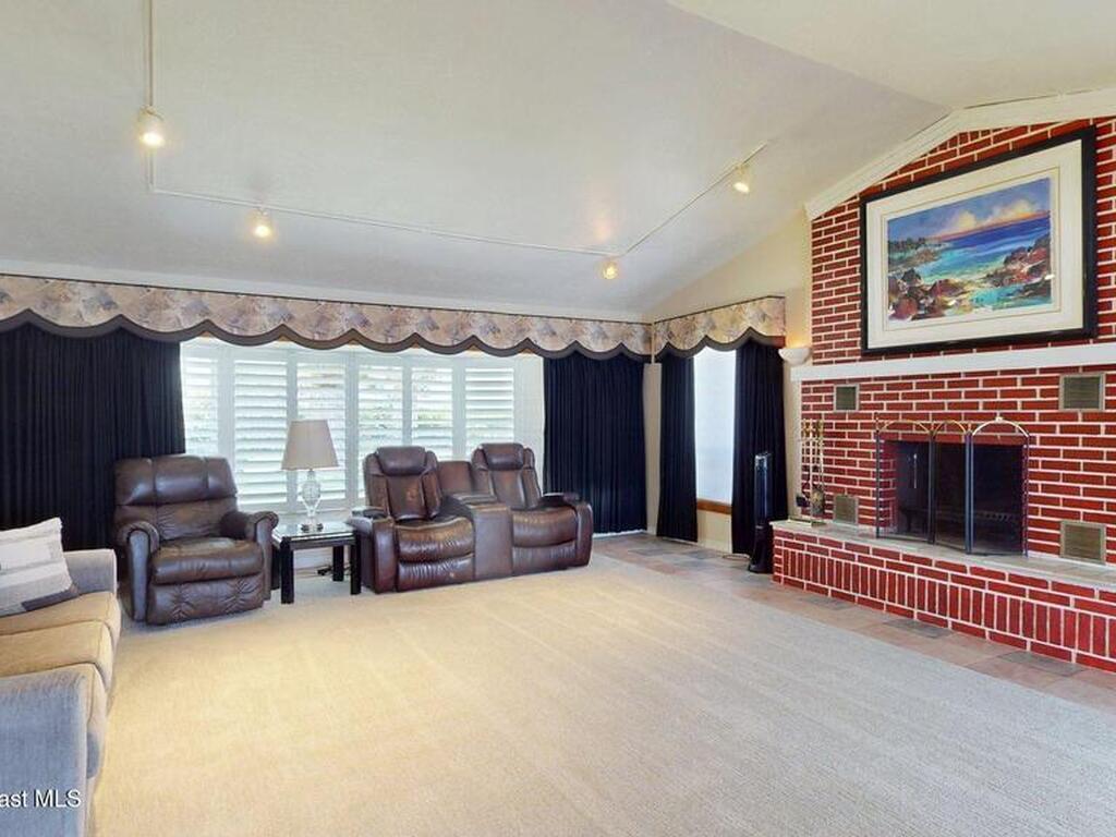 460 Spoonbill Lane, Melbourne Beach, FL 32951