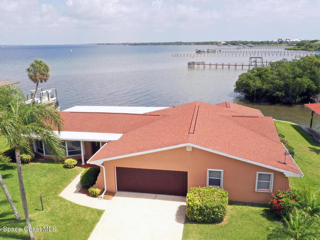460 Spoonbill Lane, Melbourne Beach, FL 32951