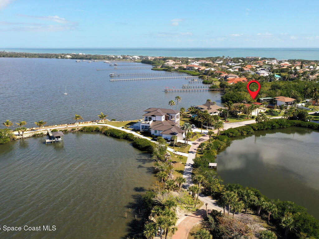460 Spoonbill Lane, Melbourne Beach, FL 32951