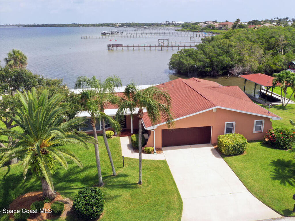 460 Spoonbill Lane, Melbourne Beach, FL 32951