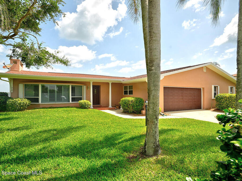 460 Spoonbill Lane, Melbourne Beach, FL 32951