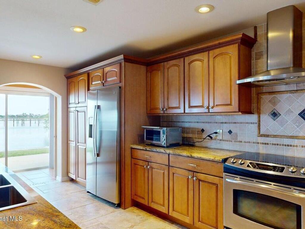460 Spoonbill Lane, Melbourne Beach, FL 32951