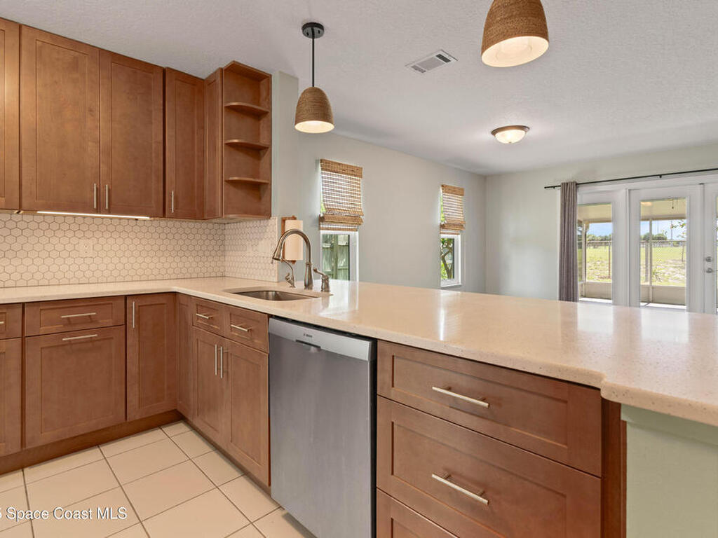 47 Anchor Drive, Indian Harbour Beach, FL 32937