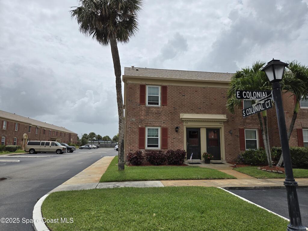 152 E Colonial Court, Indian Harbour Beach, FL 32937