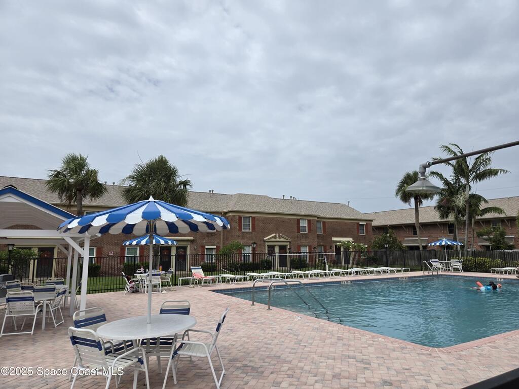152 E Colonial Court, Indian Harbour Beach, FL 32937