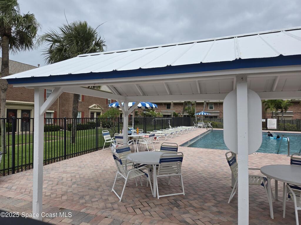 152 E Colonial Court, Indian Harbour Beach, FL 32937