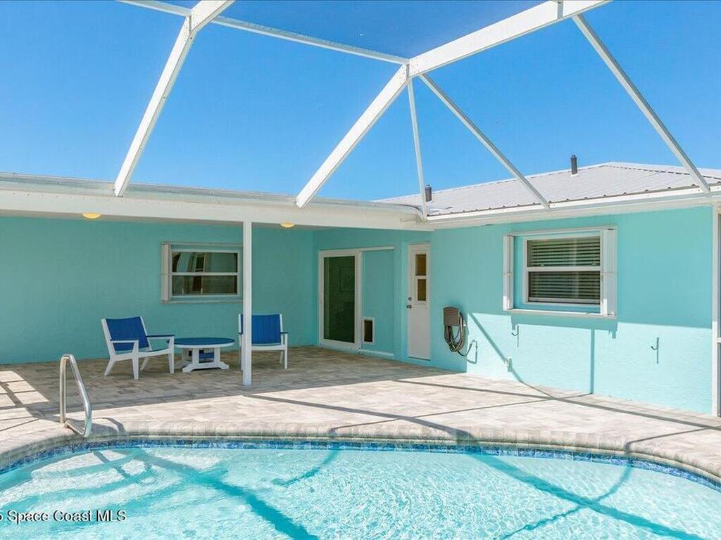 215 Wilson Avenue, Satellite Beach, FL 32937