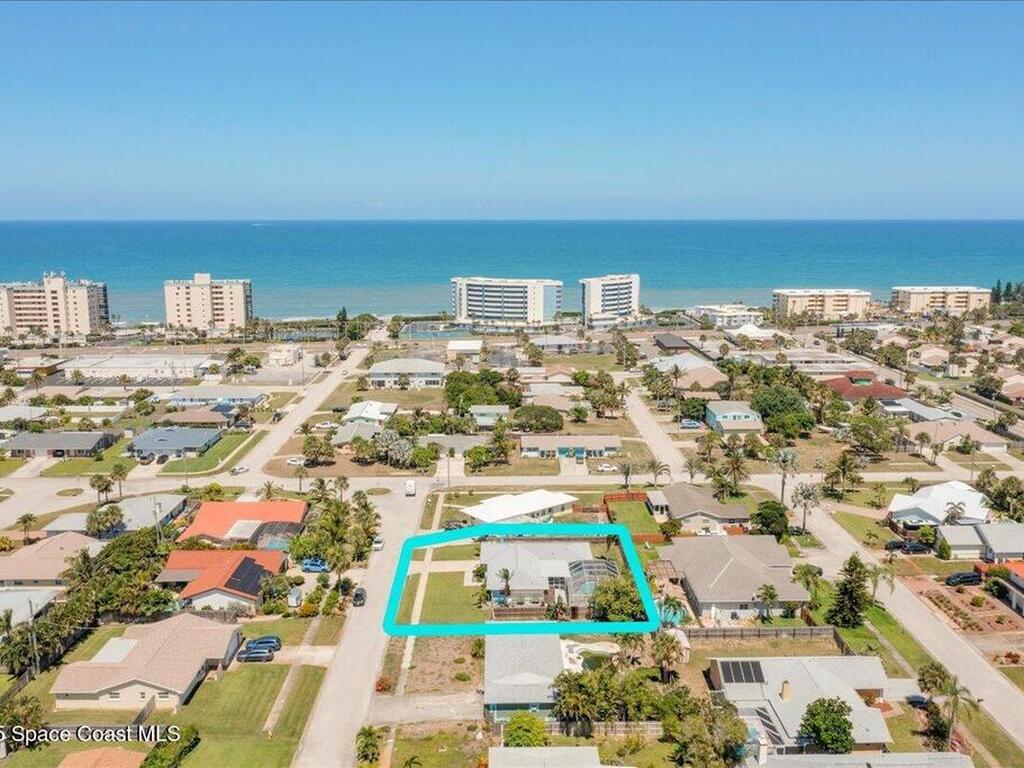 215 Wilson Avenue, Satellite Beach, FL 32937