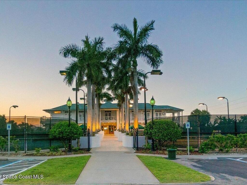 215 Wilson Avenue, Satellite Beach, FL 32937