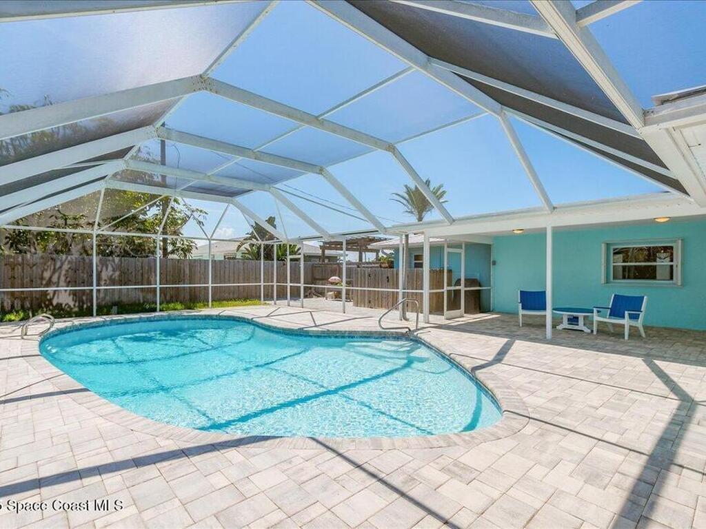215 Wilson Avenue, Satellite Beach, FL 32937