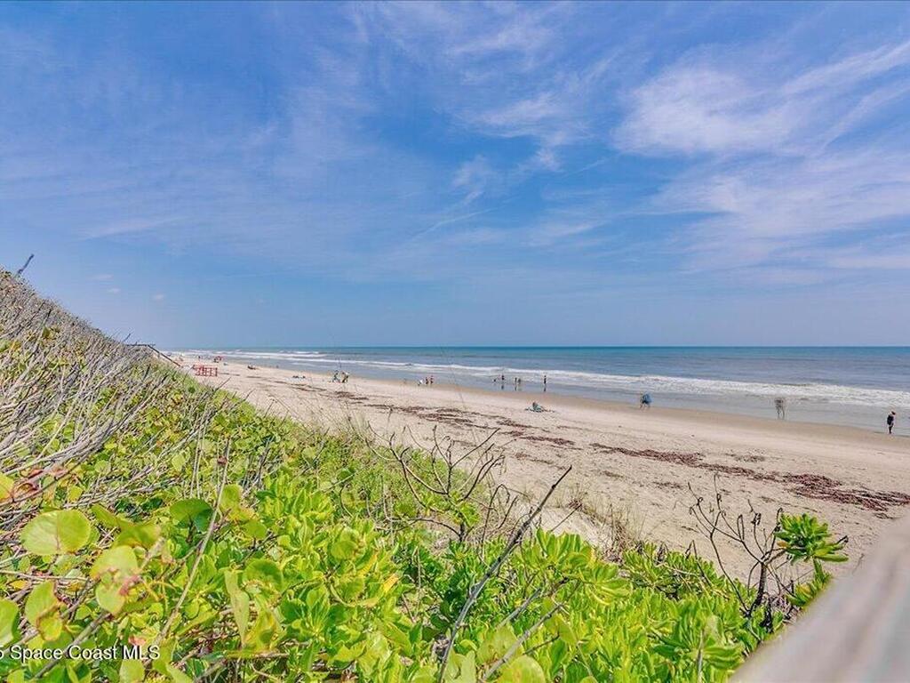 215 Wilson Avenue, Satellite Beach, FL 32937