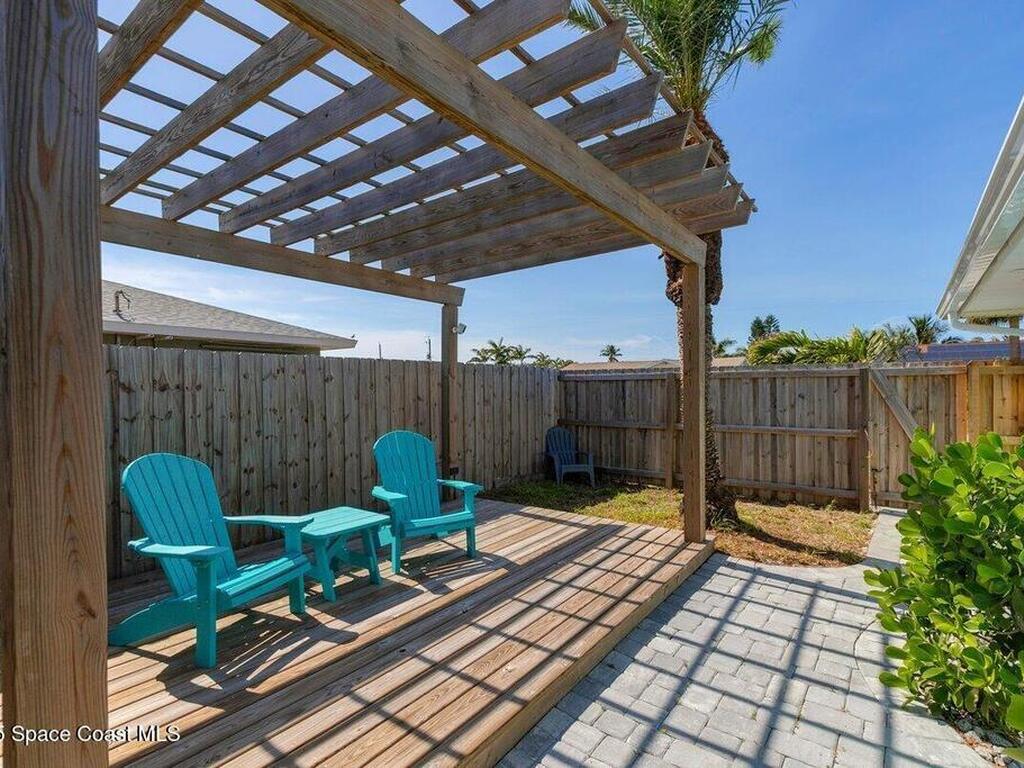 215 Wilson Avenue, Satellite Beach, FL 32937