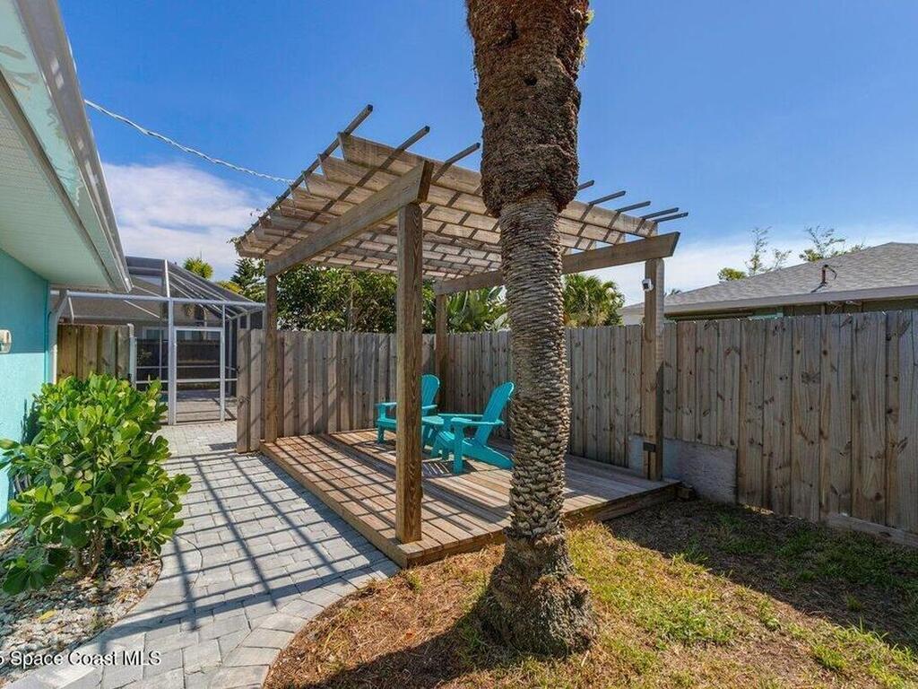 215 Wilson Avenue, Satellite Beach, FL 32937
