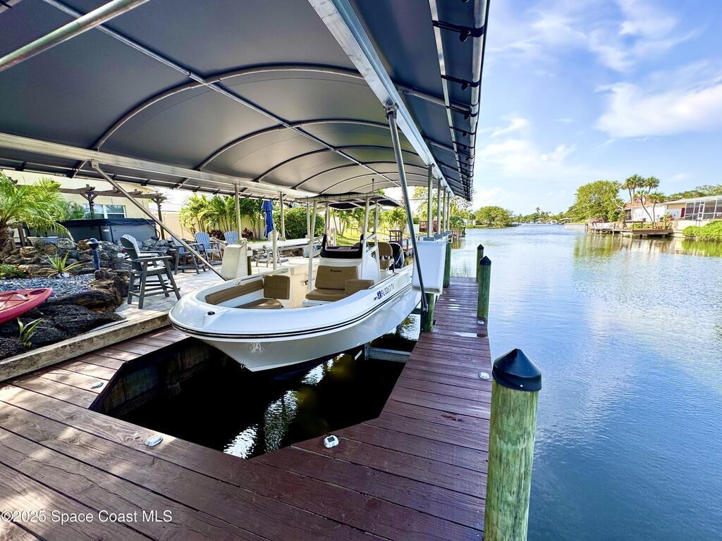 52 Riverview Lane, Cocoa Beach, FL 32931