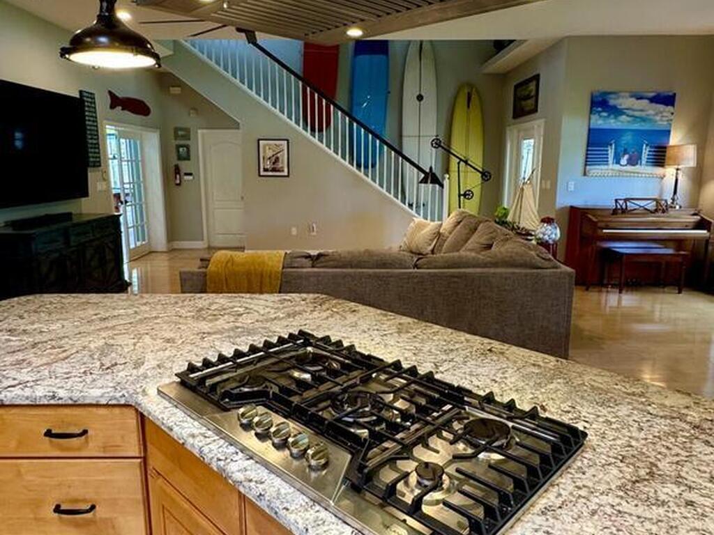 52 Riverview Lane, Cocoa Beach, FL 32931