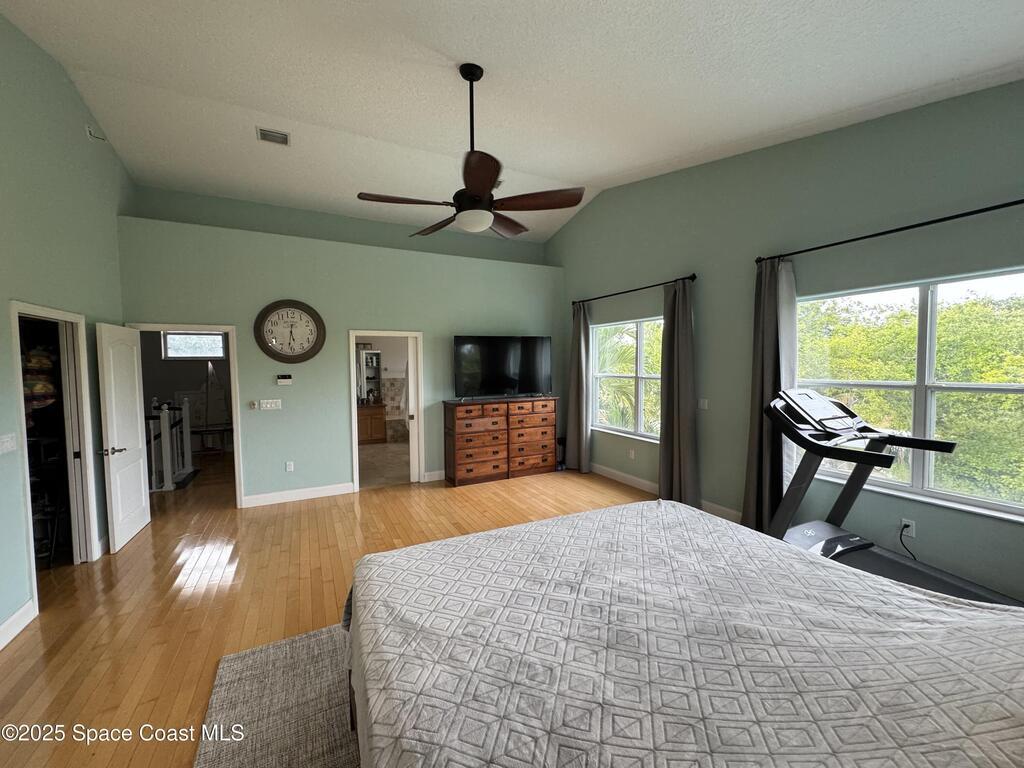 52 Riverview Lane, Cocoa Beach, FL 32931