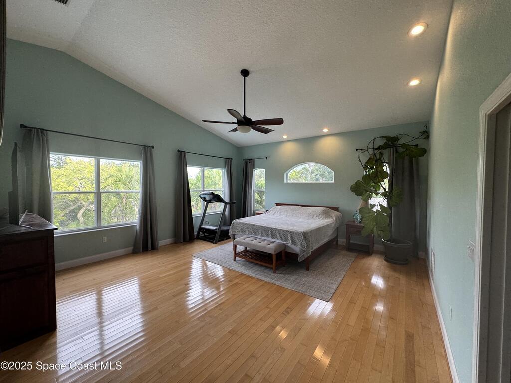 52 Riverview Lane, Cocoa Beach, FL 32931