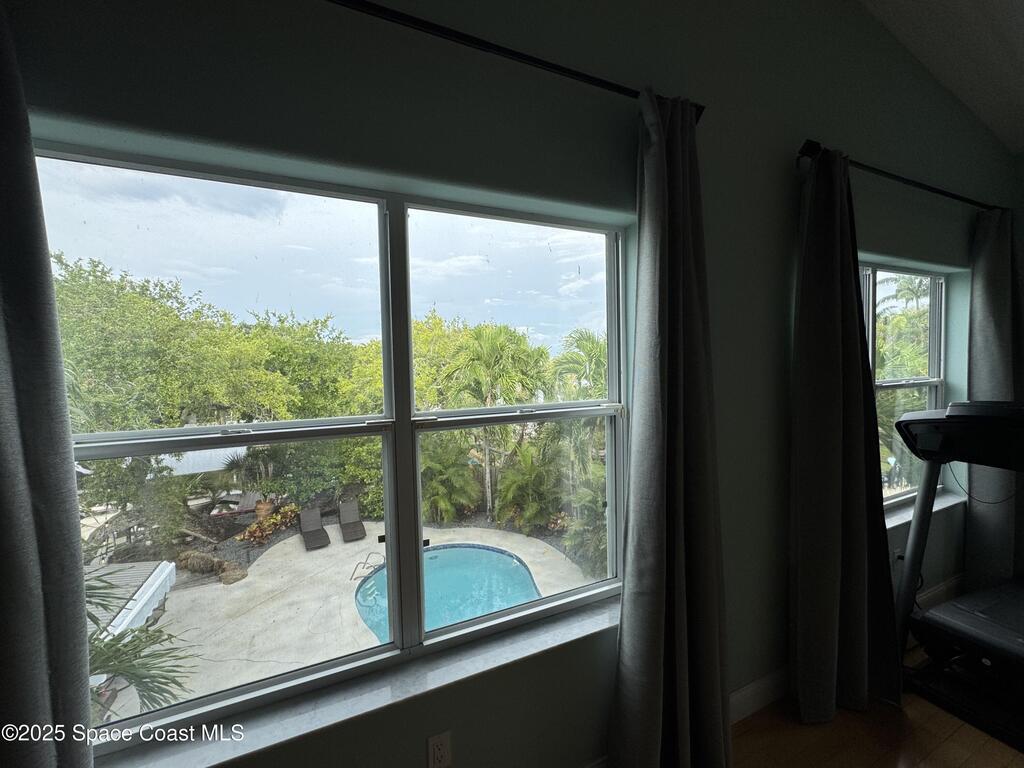 52 Riverview Lane, Cocoa Beach, FL 32931
