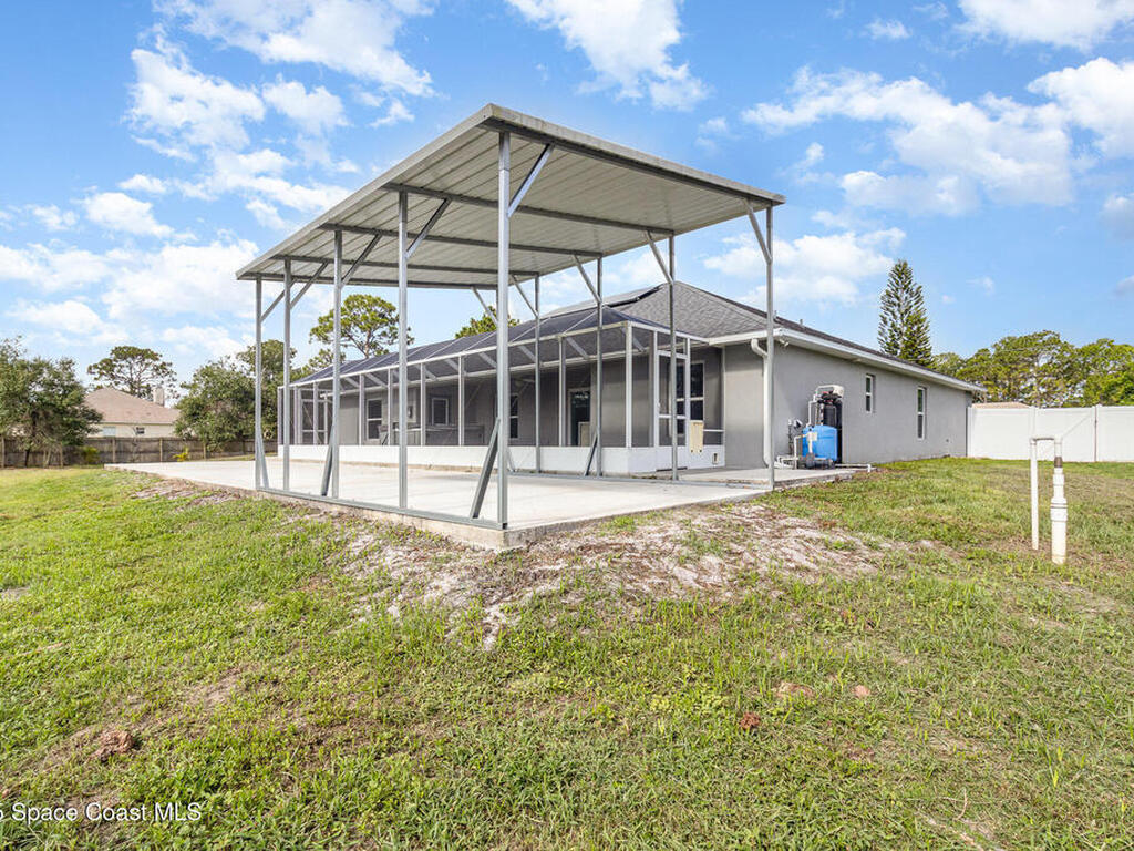 3735 Crista Jean Avenue, Grant-Valkaria, FL 32909