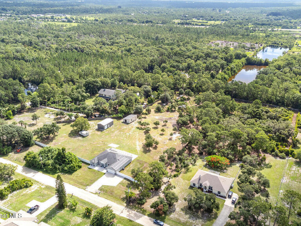3735 Crista Jean Avenue, Grant-Valkaria, FL 32909