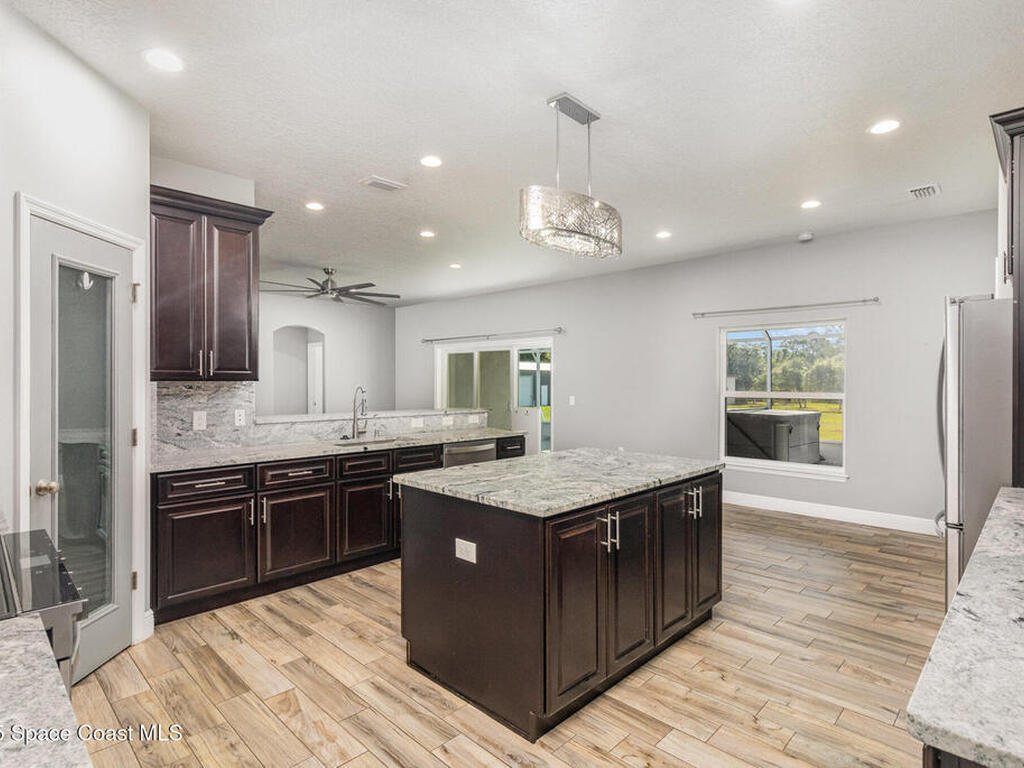 3735 Crista Jean Avenue, Grant-Valkaria, FL 32909