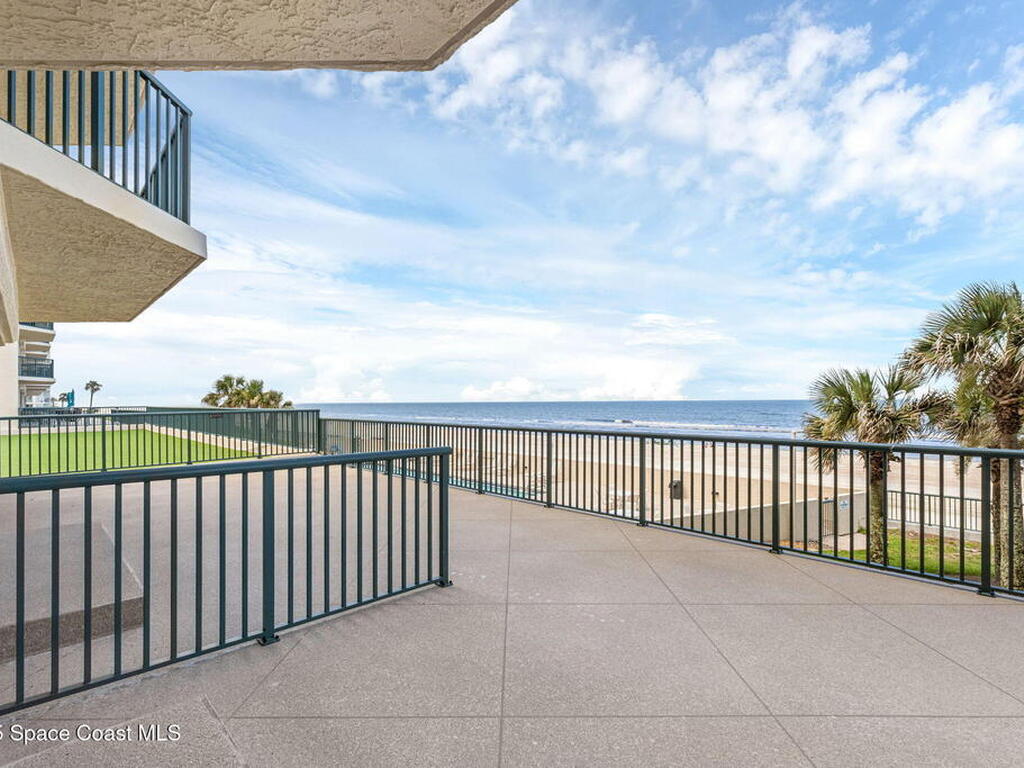 4631 S Atlantic Avenue, Port Orange, FL 32127