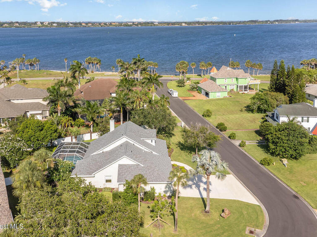 2351 Stonebridge Drive, Rockledge, FL 32955