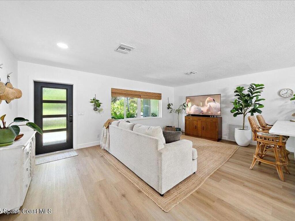 212 Ormond Drive, Indialantic, FL 32903