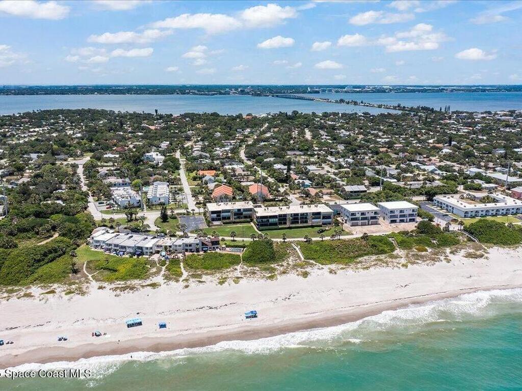 212 Ormond Drive, Indialantic, FL 32903