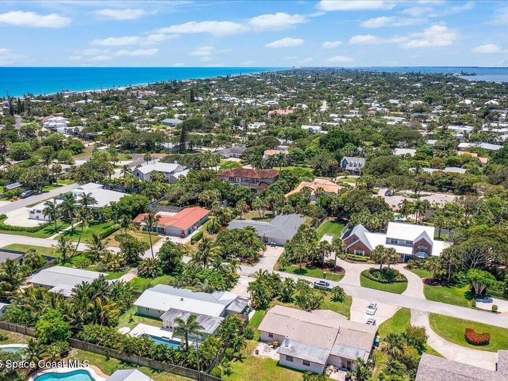 212 Ormond Drive, Indialantic, FL 32903