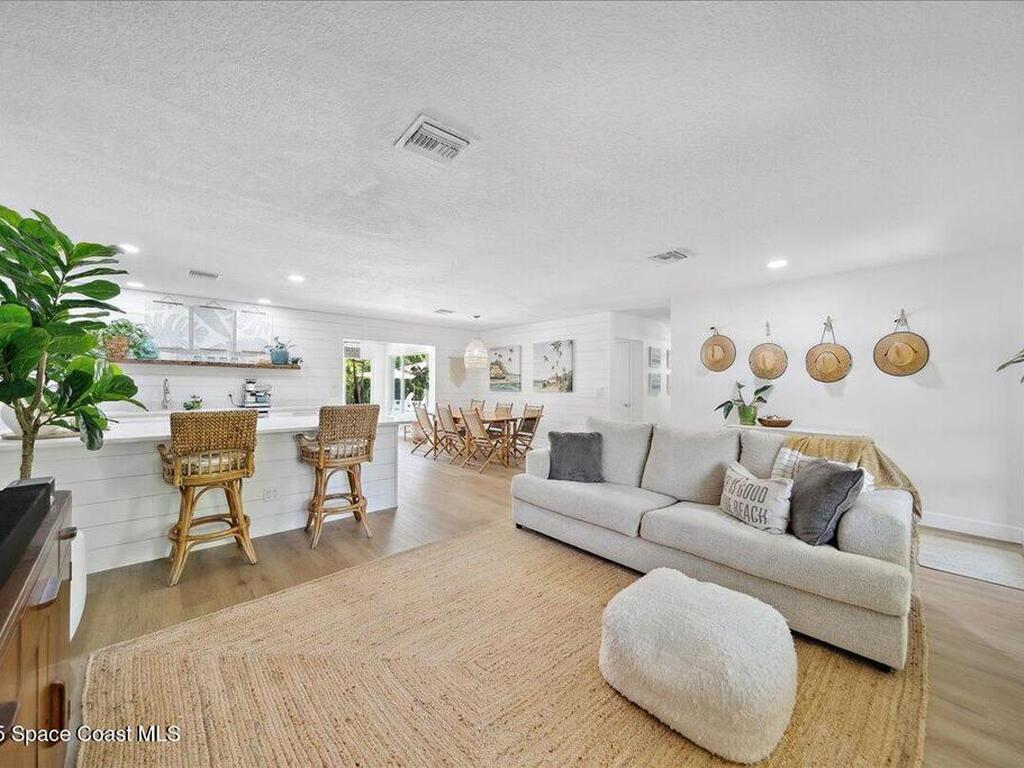 212 Ormond Drive, Indialantic, FL 32903