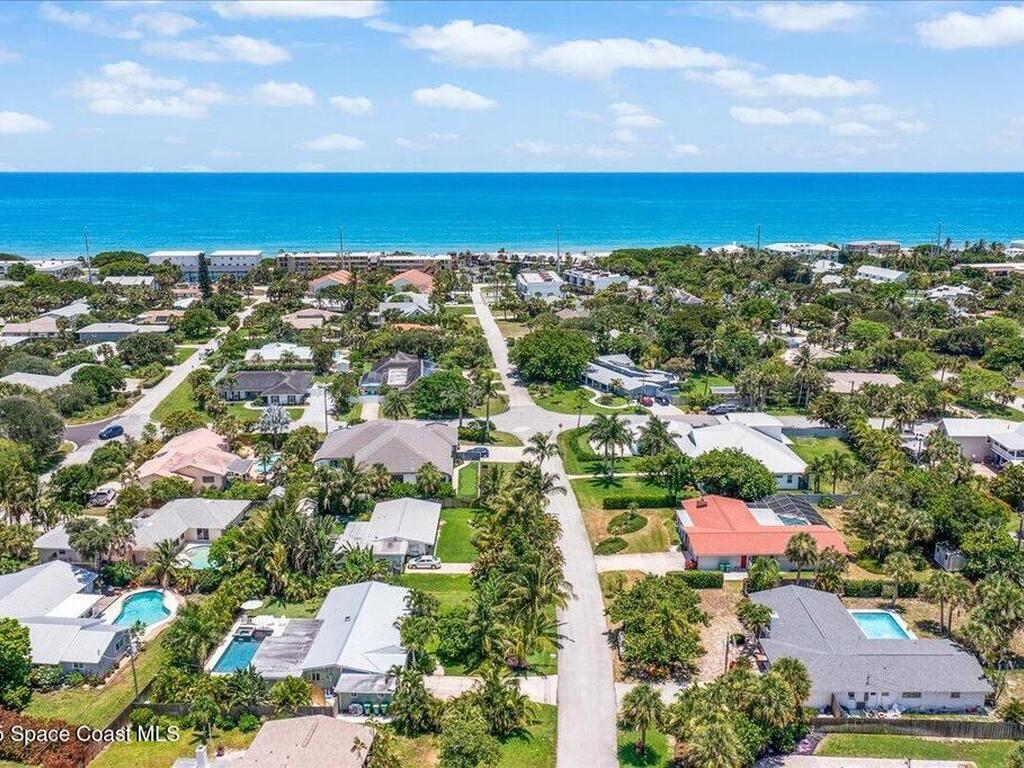 212 Ormond Drive, Indialantic, FL 32903