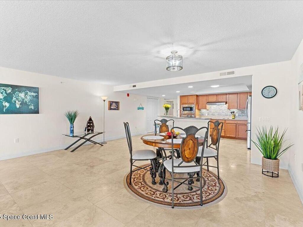 121 Lancha Circle, Indian Harbour Beach, FL 32937