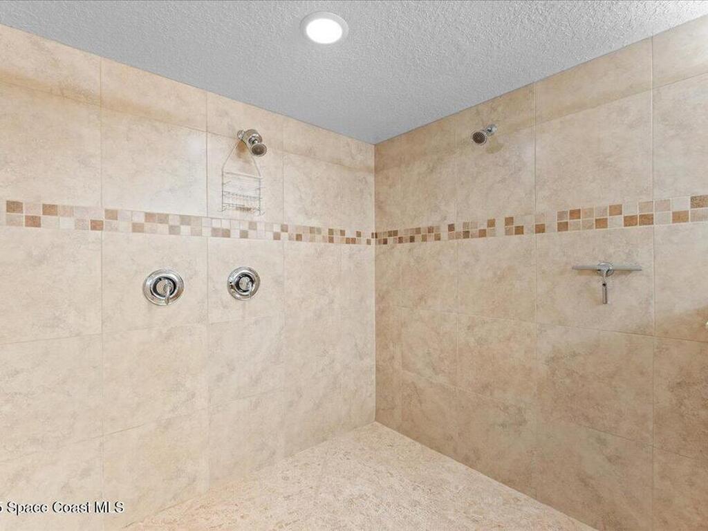 121 Lancha Circle, Indian Harbour Beach, FL 32937